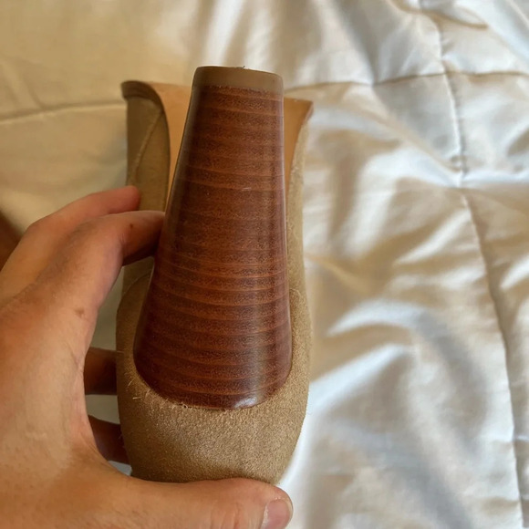 Joie Dalton Suede Western
Bootie Leather Size
EUR 40 size 10 US IN TAUPE Cement - Picture 12 of 16